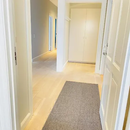 Aday - Modern Living - Yang * Aalborg