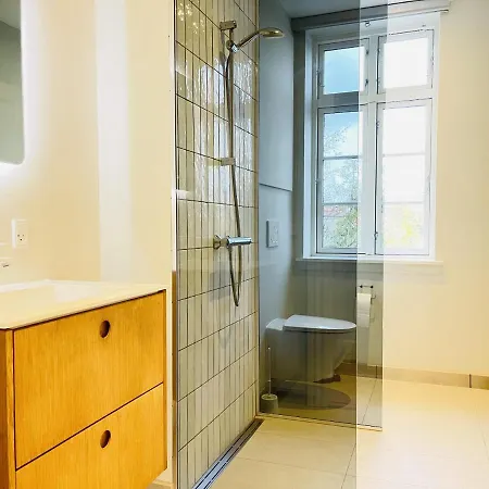 Aday - Modern Living - Yang * Aalborg