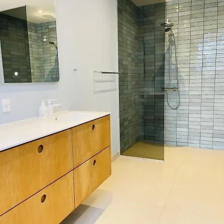 Aday - Modern Living - Yang
