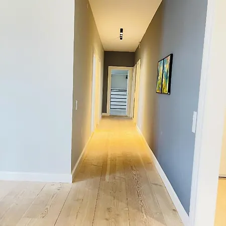Aday - Modern Living - Yang