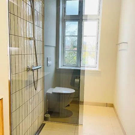 Aday - Modern Living - Yang *